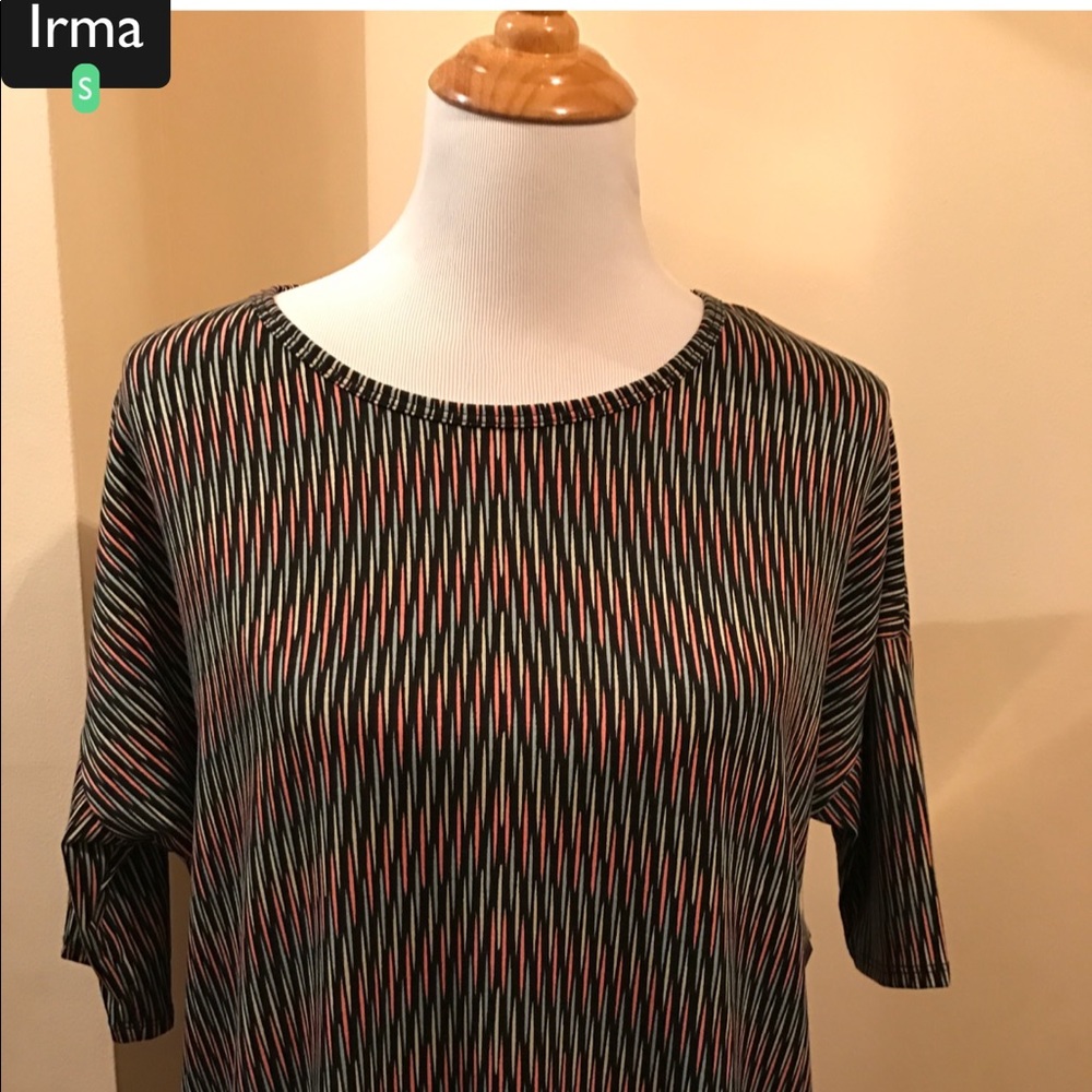 LuLaRoe Irma Tunic